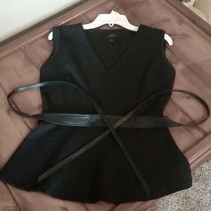 ❤Sleeveless V-neck top with peplum & wrap around belt